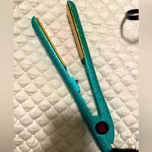 Ultra Chi Hair Straightener